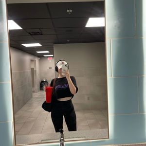 Meet your Posher, Marisa